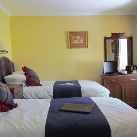 Altnaharra Hotel Лэрг Экстерьер фото